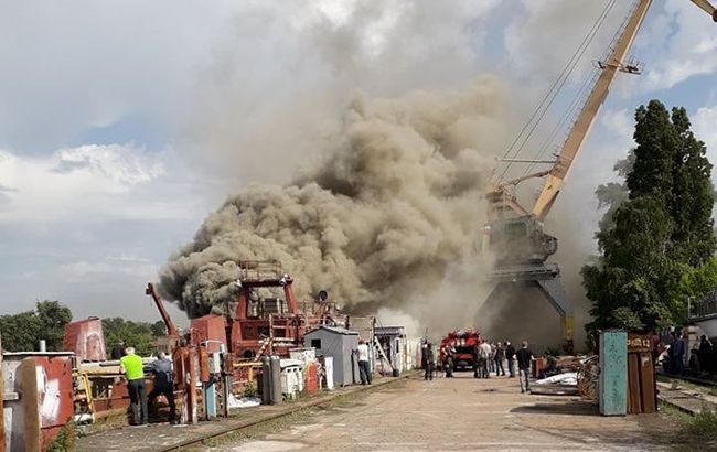 Пожар на заводе "Кузница на Рыбальском" локализировали