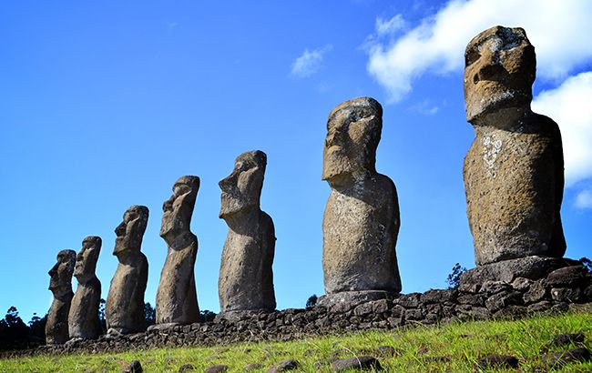 Ученые разгадали тайну каменных статуй на острове Пасхи
