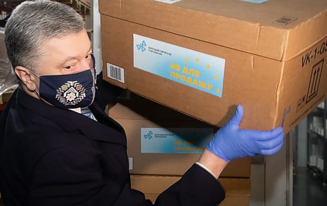 У Вінниці перевіряють лікарів та педагогів ІФА-тестами від Фонду Порошенка 