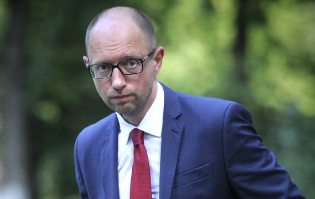 Яценюк призвал кредиторов взять ответственность за финансирование режима Януковича