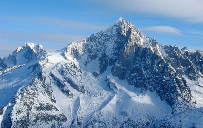 У Французьких Альпах при падінні зі скелі загинув 13-річний лижник