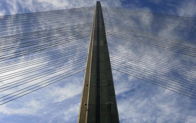 У Києві буде частково обмежено рух Південним мостом