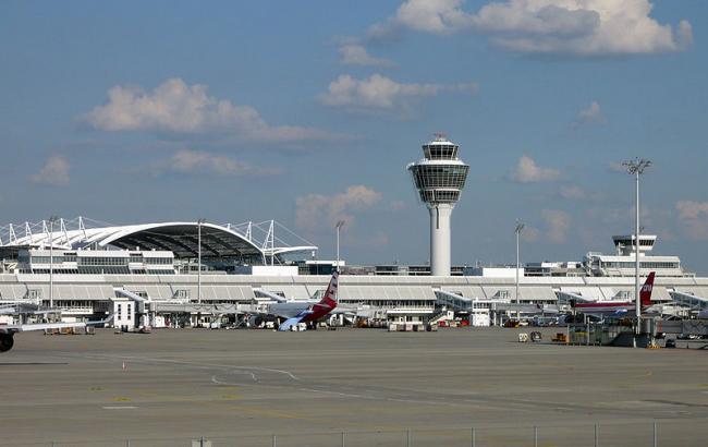 Аэропорт Мюнхена частично закрыли после проникновения неизвестного в зону безопасности