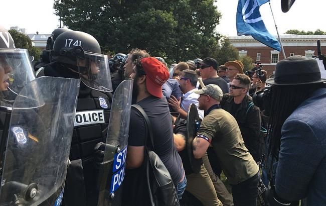 В США приговорили к пожизненному виновника наезда в Шарлотсвилле