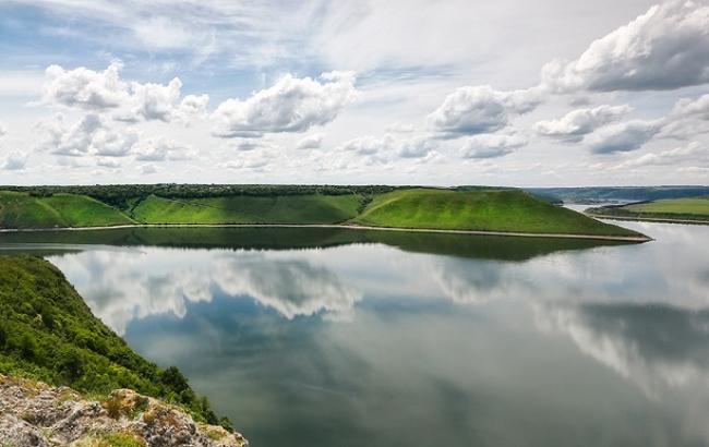 Куди поїхати на вихідні в Україні: топ 5 цікавих маршрутів