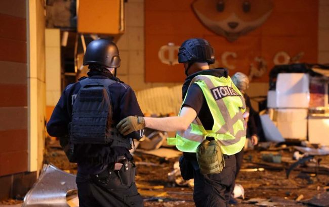 У Сумах вже 21 поранений внаслідок удару по ТРЦ, серед них троє дітей