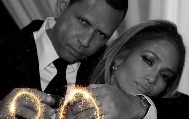 Счастливы вместе: Дженнифер Лопес умилила семейными фото с мужем и детьми