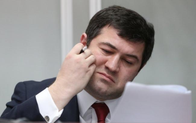 Насиров пытается отсудить у врача 1 млн гривен за показания в суде