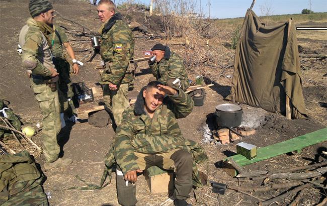 На Великдень мешканці окупованого Донбасу побили російських військових, - розвідка