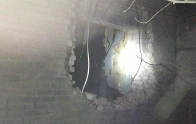 В результате попадания снаряда в горотдел милиции Авдеевки пострадали 2 сотрудника, погибших нет