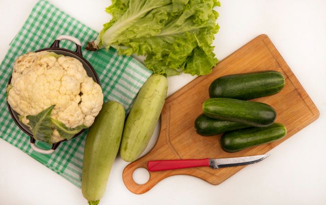 Этот летний овощ помогает избавиться от вздутия живота: ешьте его сейчас чаще