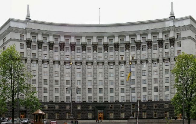 Кабмин утвердил финплан Одесского припортового завода на 2015 г