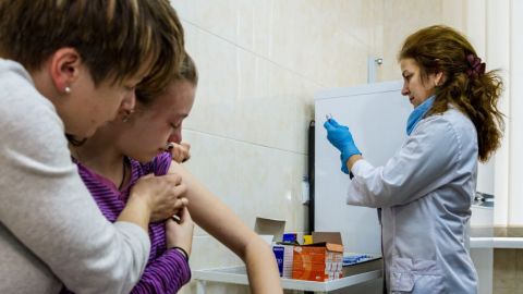 Защитить детей. Как Израиль начал массовую вакцинацию школьников от COVID-19