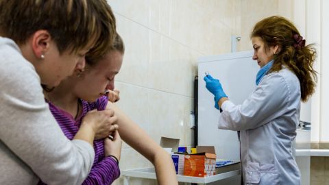 В одиннадцати областях Украины за сутки не сделали ни одной прививки от коронавируса