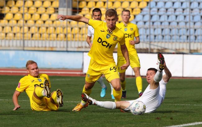 "Металлист" обыграл "Ворсклу" с фестивалем голов и поднялся в топ-3 Премьер-лиги