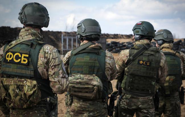 В Крыму пограничников из числа бывших граждан Украины принуждают к увольнению, - разведка
