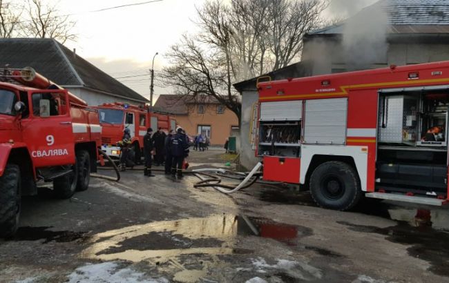 На Закарпатье горела школа, эвакуировали почти 200 учеников