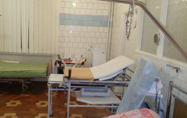 "Без воды и ремонта": в сети ужаснулись фотографиями роддома в Крыму