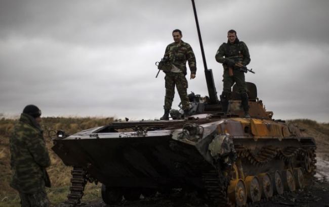 В Донецке из-за ночных обстрелов ранены 2 человека, - сайт мэрии
