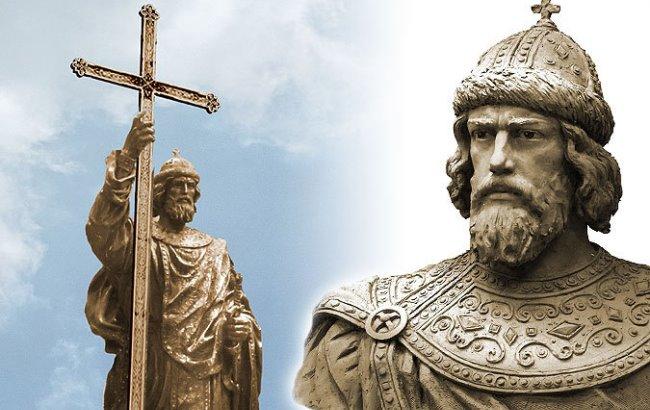 Частина розкопаного палацу Володимира Великого у Києві засипали землею