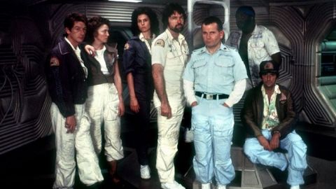 Умер звезда культового фильма "Чужой" и главный злодей бондианы "Живи и дай умереть"