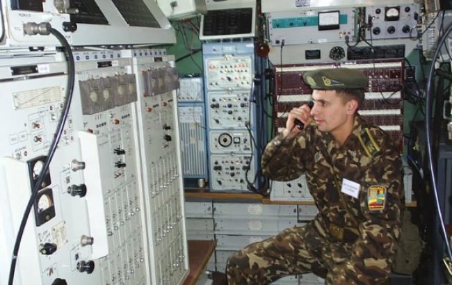 Кабмин установил военным Госспецсвязи в зоне отчуждения надбавки за службу вахтовым методом