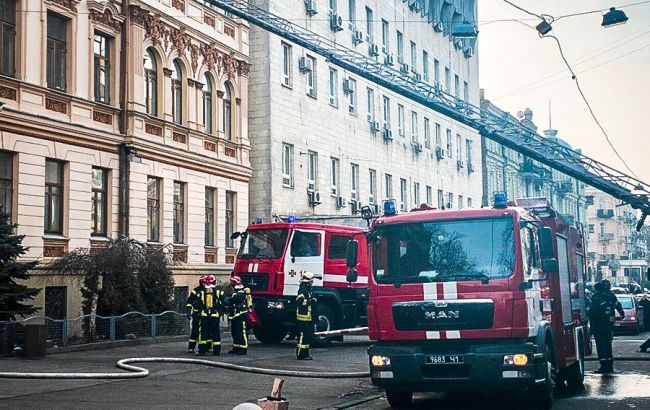 Названа попередня причина пожежі в Мінкульті
