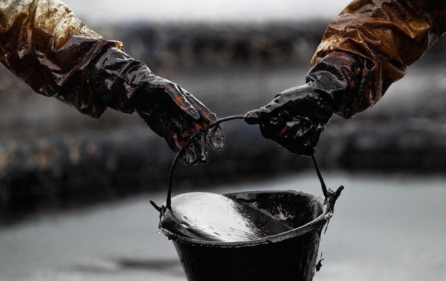 Нефть Brent упала до минимума с января