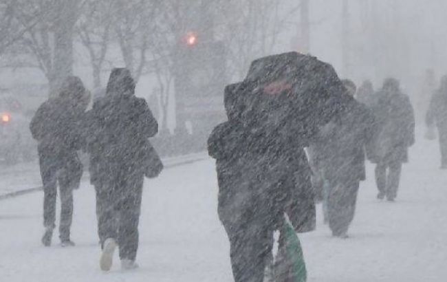 Суттєве похолодання і снігопади: синоптики дали прогноз до кінця тижня
