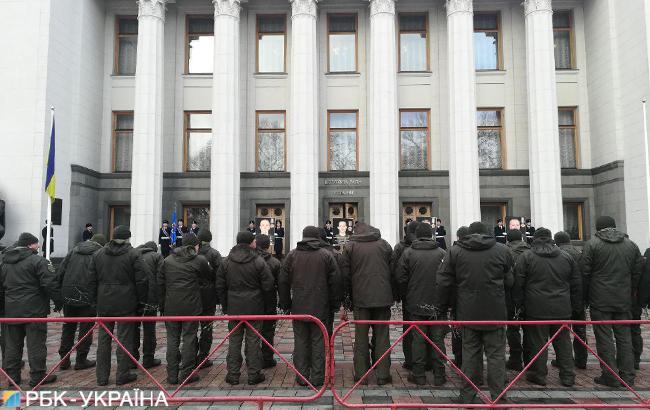 У Києві вшанували пам'ять чотирьох бійців Нацгвардії, загиблих від вибуху під Радою