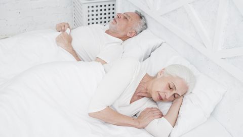 Сни можуть стати провісниками смерті: що бачать люди в останні дні життя