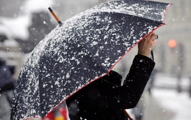 Погода на сегодня: на большей части Украины мокрый снег с дождем, температура от -1 до +12