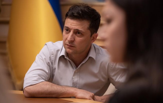 Зеленський пообіцяв допомогу сім'ям загиблих в катастрофі Мі-8