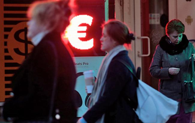 Курс рубля к евро превысил 80 руб.