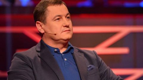 С нардепом в прямом эфире произошел конфуз из-за любопытства дочери: забавное видео