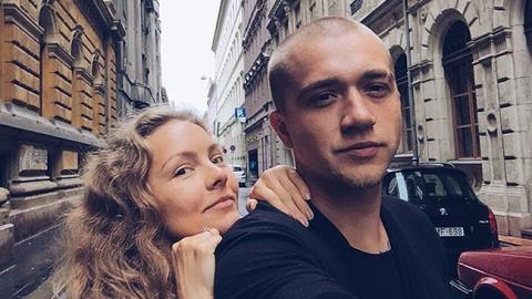 "Їхала в пологовий будинок з температурою": Олена Шоптенко розповіла про пологи