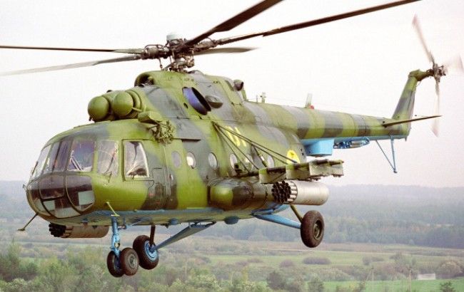 В России сгорел военный вертолет Ми-8 после жесткой посадки