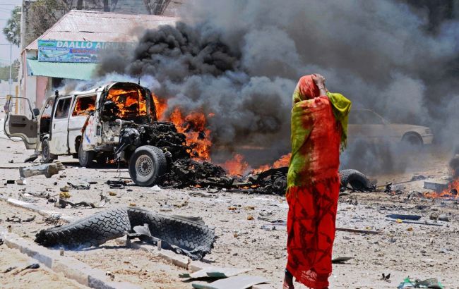 В столице Сомали взорвался автомобиль, 8 человек погибли