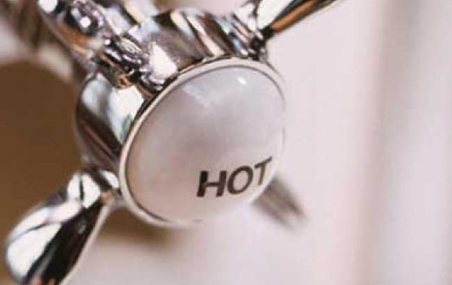 В Киеве количество домов без горячей воды увеличилось до 111, без отопления - до 103