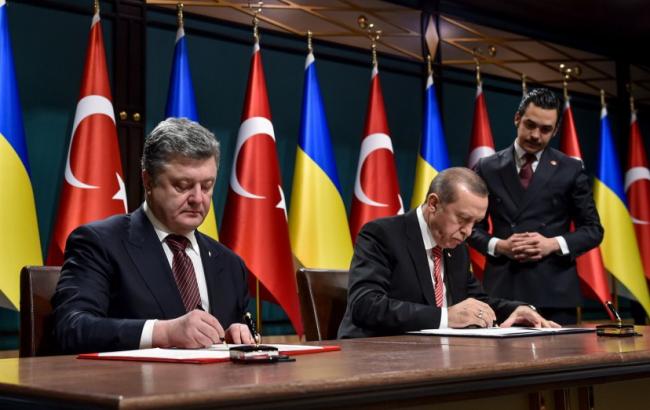 Украина и Турция намерены завершить переговоры о ЗСТ в течение 2016