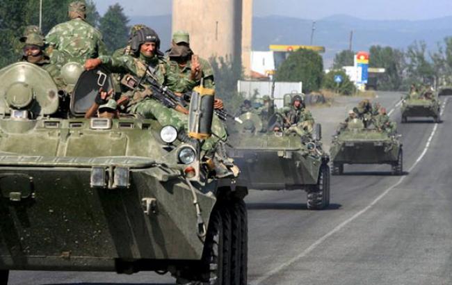 РФ продовжує концентрацію військ на кордоні з Україною, - РНБО
