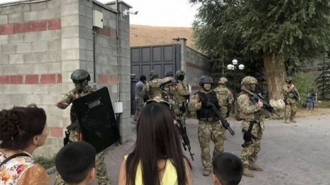 Число постраждалих при спробі затримання Атамбаєва зросла