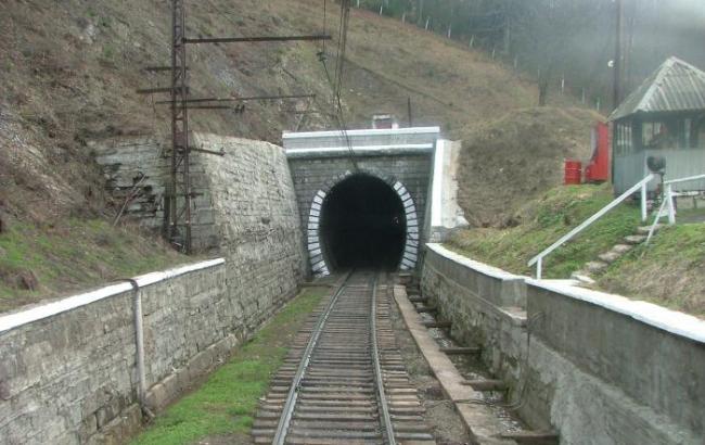 Бескидський тунель уже побудований більш ніж на половину, - "Укрзалізниця"