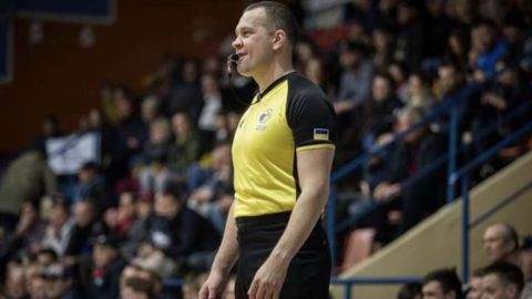Украинский арбитр будет судить Евробаскет-2022
