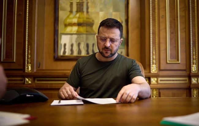 Зеленский переговорил с Рютте и Шольцом, последние подтвердили участие в Саммите мира
