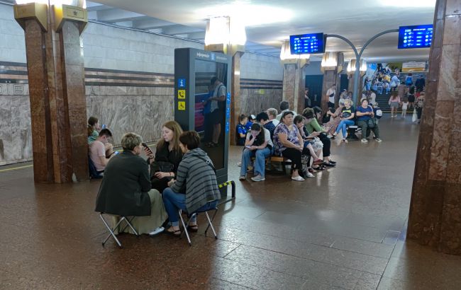 В Киеве и ряде областей воздушная тревога, предупреждают об угрозе баллистики