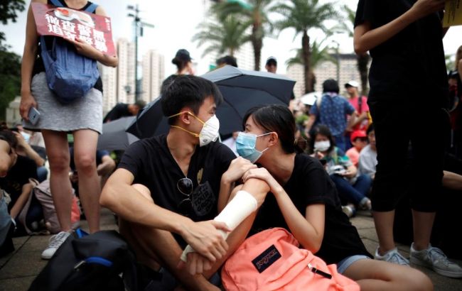 В Гонконге более 30 человек пострадали в ходе протестов