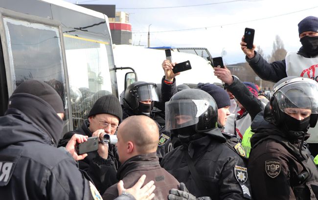 Зіткнення в Харкові: затримано більше 50 осіб, поліція відкрила справу
