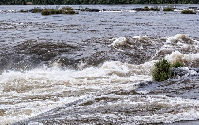 РФ обстреляла гидротехнические сооружения в Сумской области: есть ли угроза для гражданских