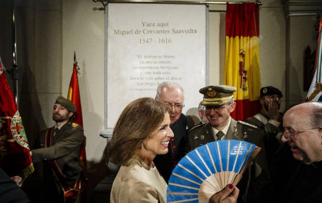 В Іспанії через 400 років поховали Мігеля де Сервантеса